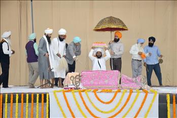 item_0_Celebration-Dhan_Guru_Nanak_Dev_Ji_Gurpurab_020_resize.jpg