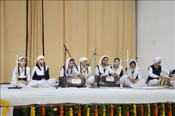 item_0_Celebration-Dhan_Guru_Nanak_Dev_Ji_Gurpurab_068_resize.jpg