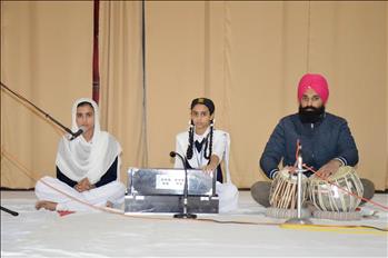 item_0_Celebration-Dhan_Guru_Nanak_Dev_Ji_Gurpurab_092_resize.jpg